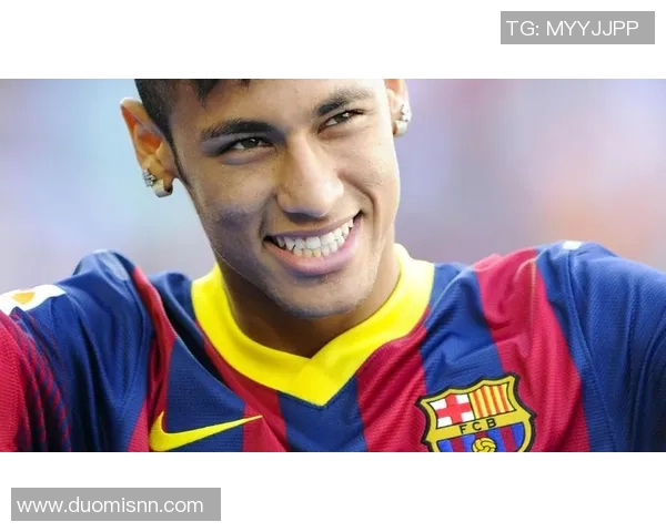 高清足球明星照片集锦展现球场魅力与风采尽在其中