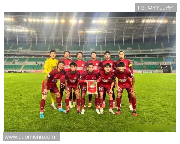 上海足球队在世界锦标赛中的意识表现分析与点评 上海足球队在世界锦标赛中的意识表现分析与点评