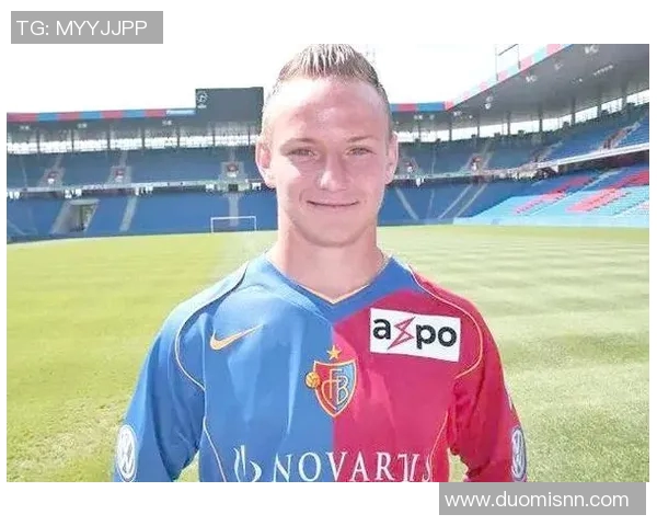 回顾瑞士足球历史上的传奇明星球员与他们的辉煌成就